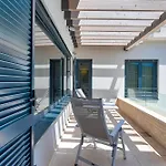 Villa Atalanta With Heated Pool Near The