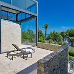 Atalanta With Heated Pool Near The Villa