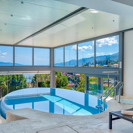 Atalanta With Heated Pool Near The Willa Opatija