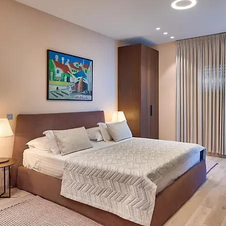 Atalanta With Heated Pool Near The *