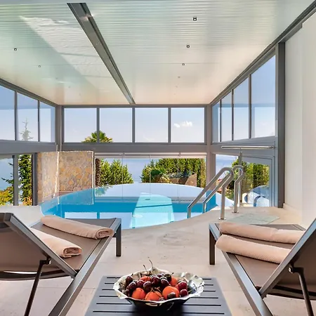 Atalanta With Heated Pool Near The Willa