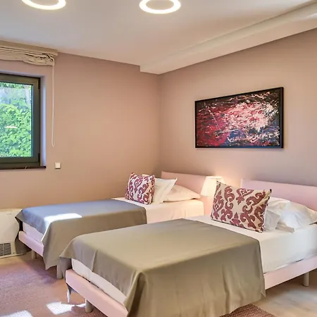 Atalanta With Heated Pool Near The Villa Opatija