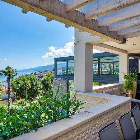 Atalanta With Heated Pool Near The Willa Opatija