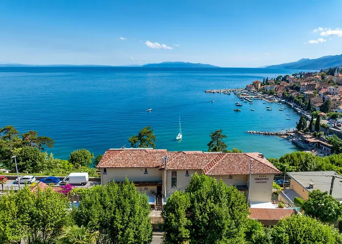 ヴィラ Atalanta With Heated Pool Near The *